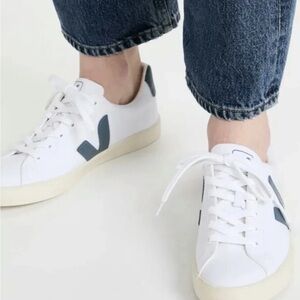 Veja Campo Canvas White/ Steel Blue